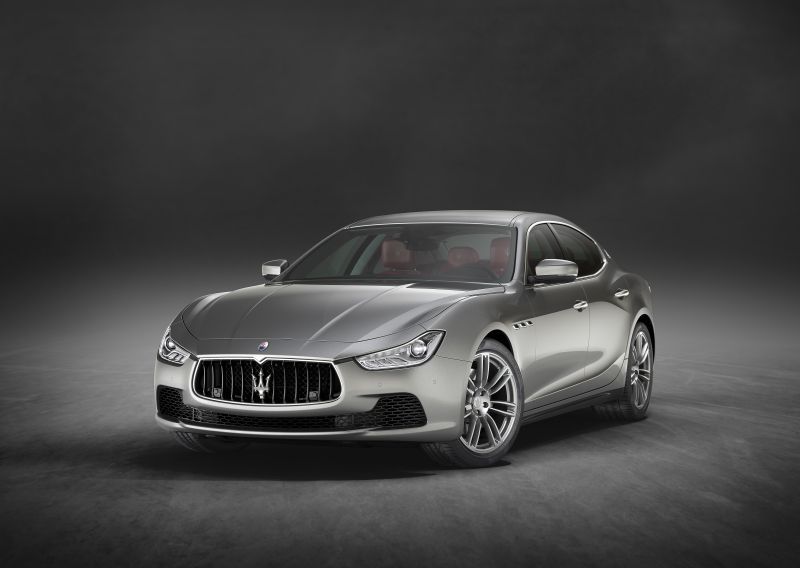 Maserati Ghibli III (M157, facelift 2017) 3.0 V6 (350 Hp) Automatic